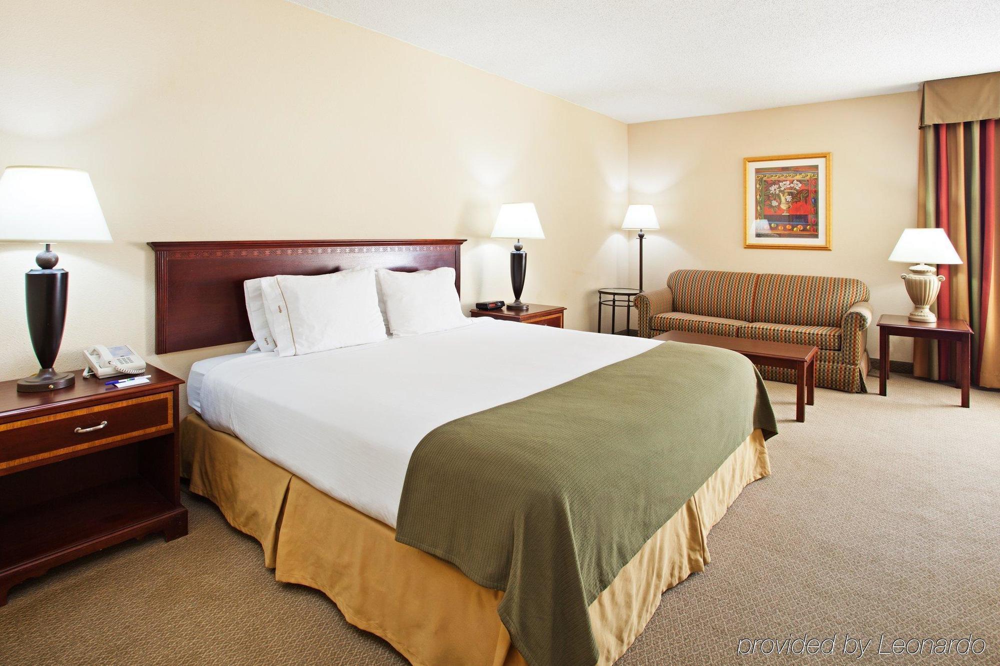 Holiday Inn Express Hotel & Suites Pigeon Forge By Ihg Pokoj fotografie
