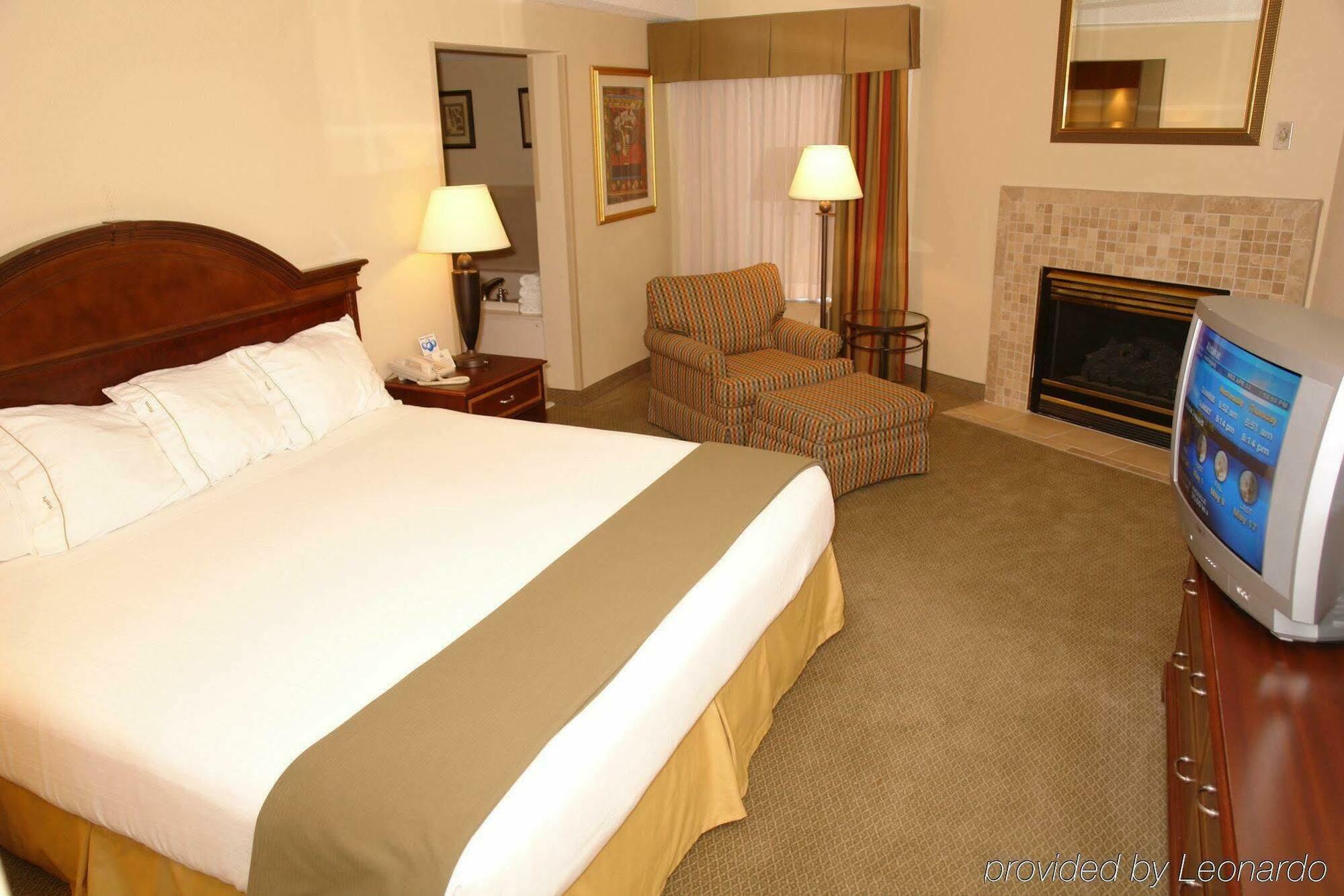 Holiday Inn Express Hotel & Suites Pigeon Forge By Ihg Pokoj fotografie